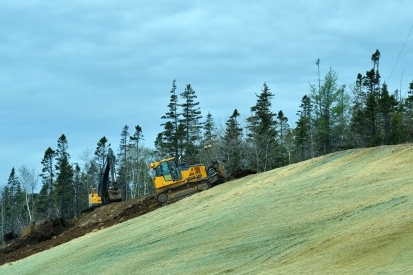 Hill Excavation in Knoxville