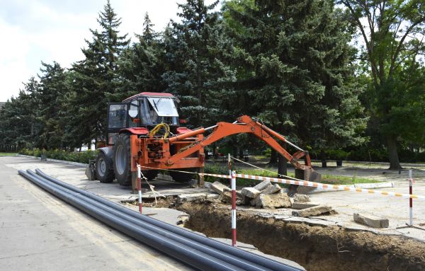 Sewer Line Excavation in Knoxville