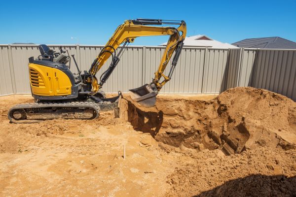 Yard Digging Service in Knoxville