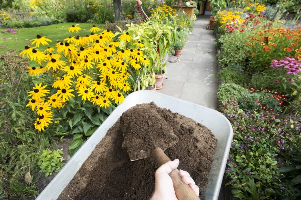 Cost of Soil Spreading in Knoxville